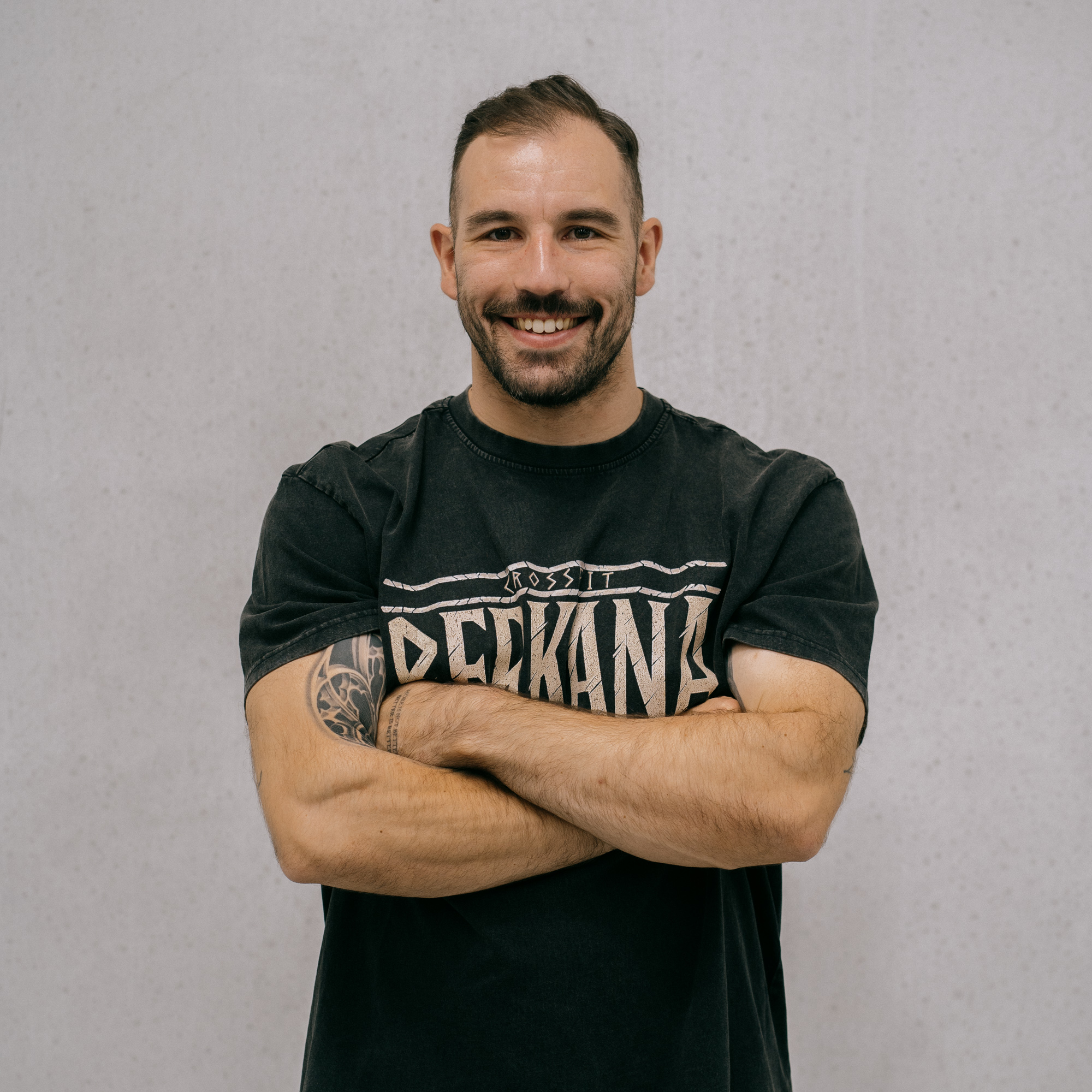 Rubén Ríos, coach de CrossFit Berkana, especialista en coaching de halterofilia y entrenamiento funcional para mejorar el rendimiento.